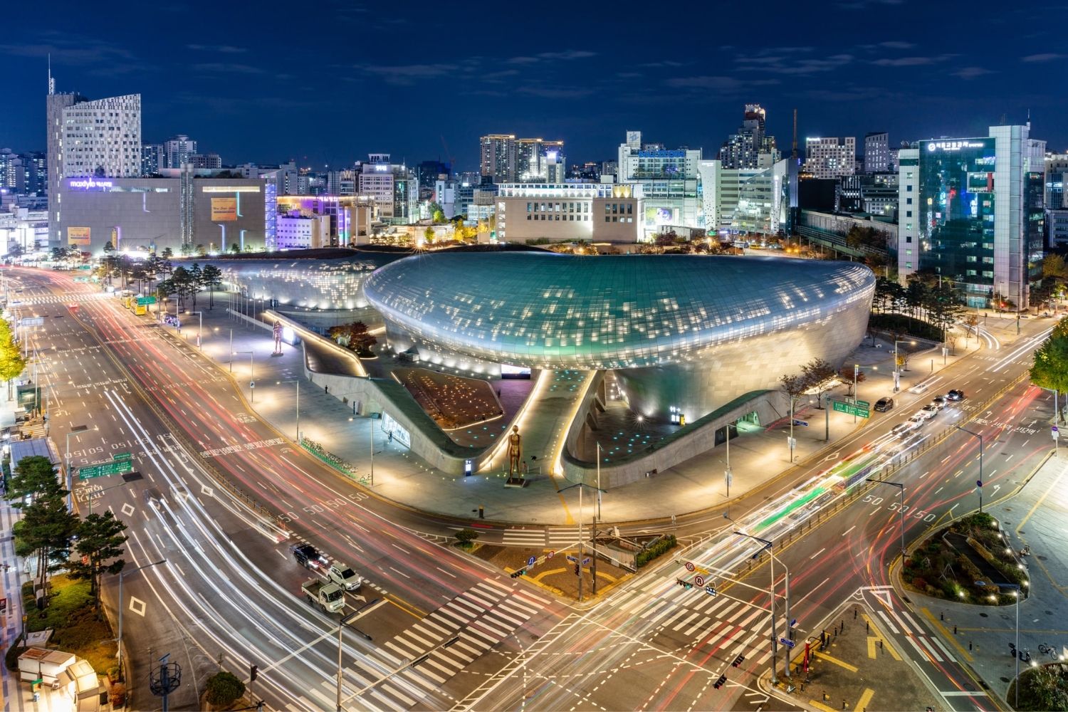 Dongdaemun Design Plaza, Seul zaha hadid