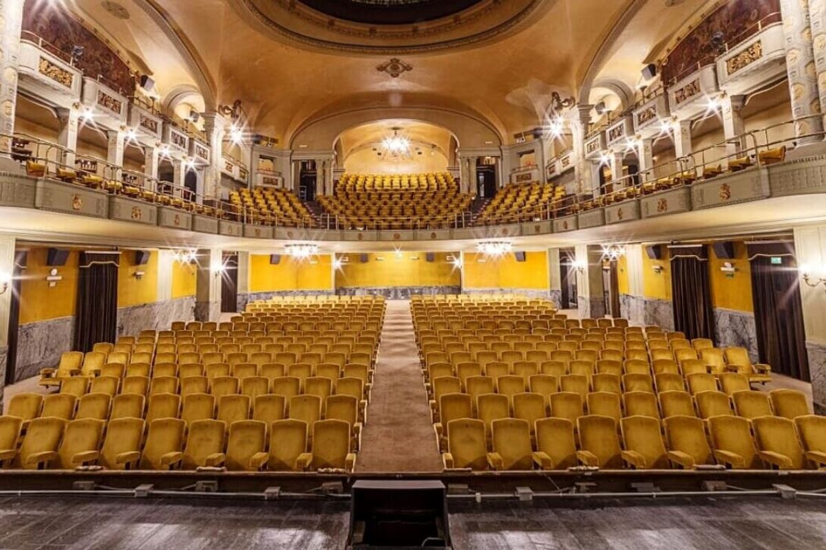 Cinema storici italiani architettura che diventa spettacolo
