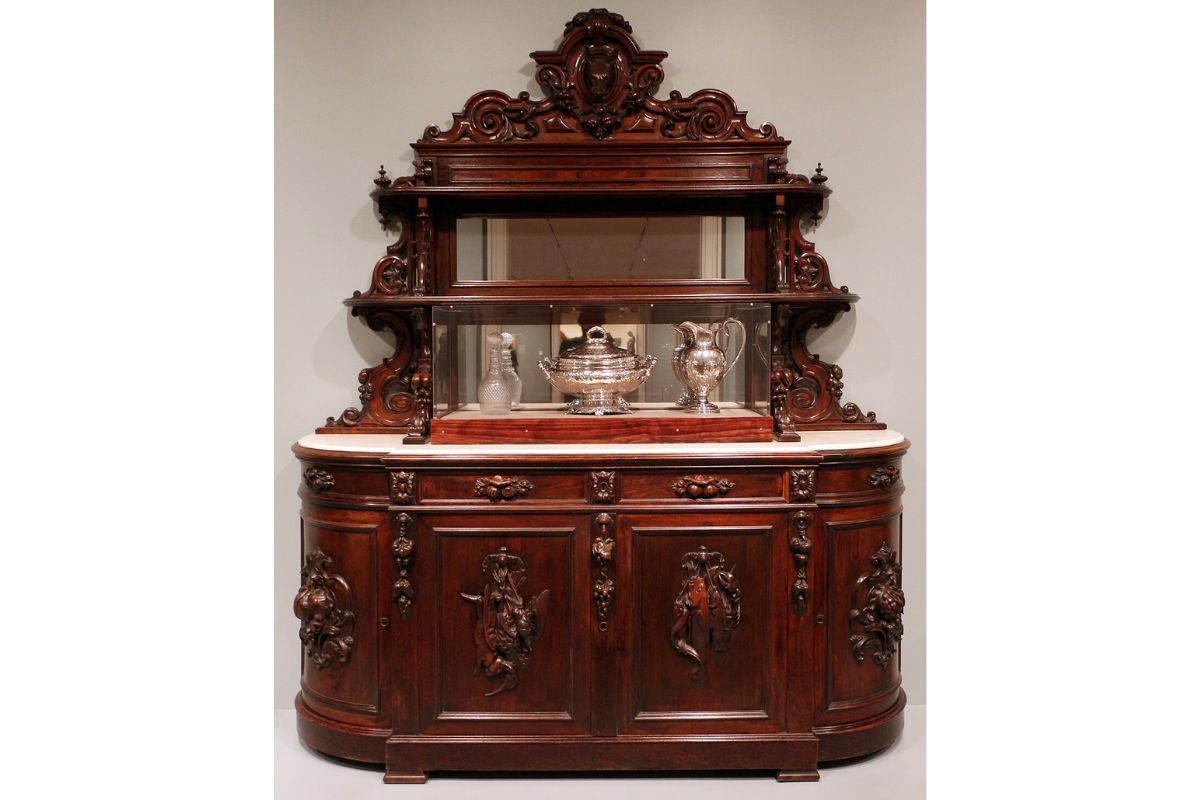 Credenza – Alexander Roux madie iconiche