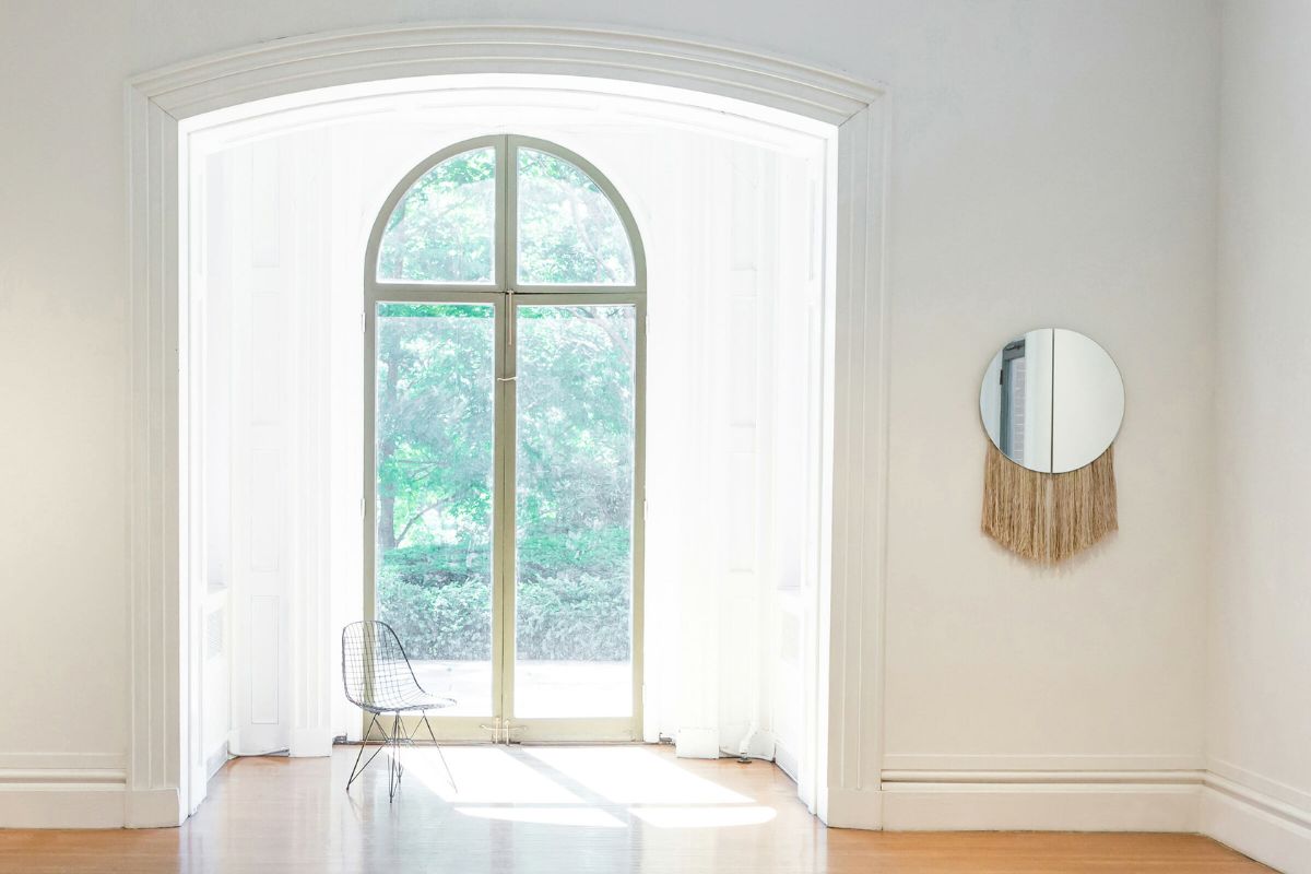 Palindrome Mirror – Ben & Aja Blanc (2019) specchi di design