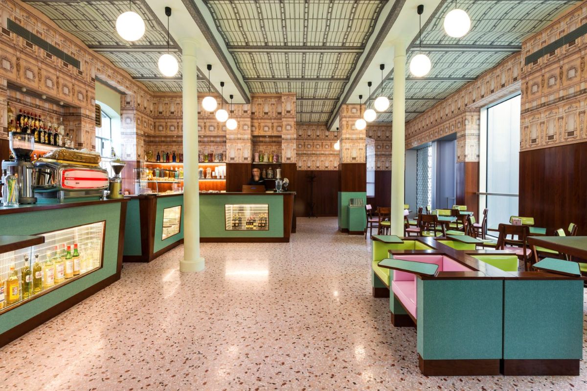 Bar Luce Fondazione Prada