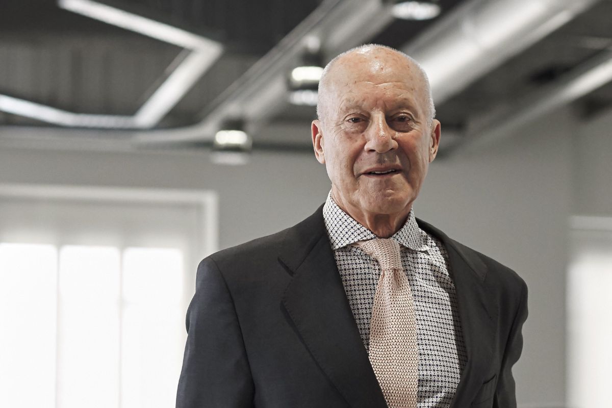 Norman Foster architetto