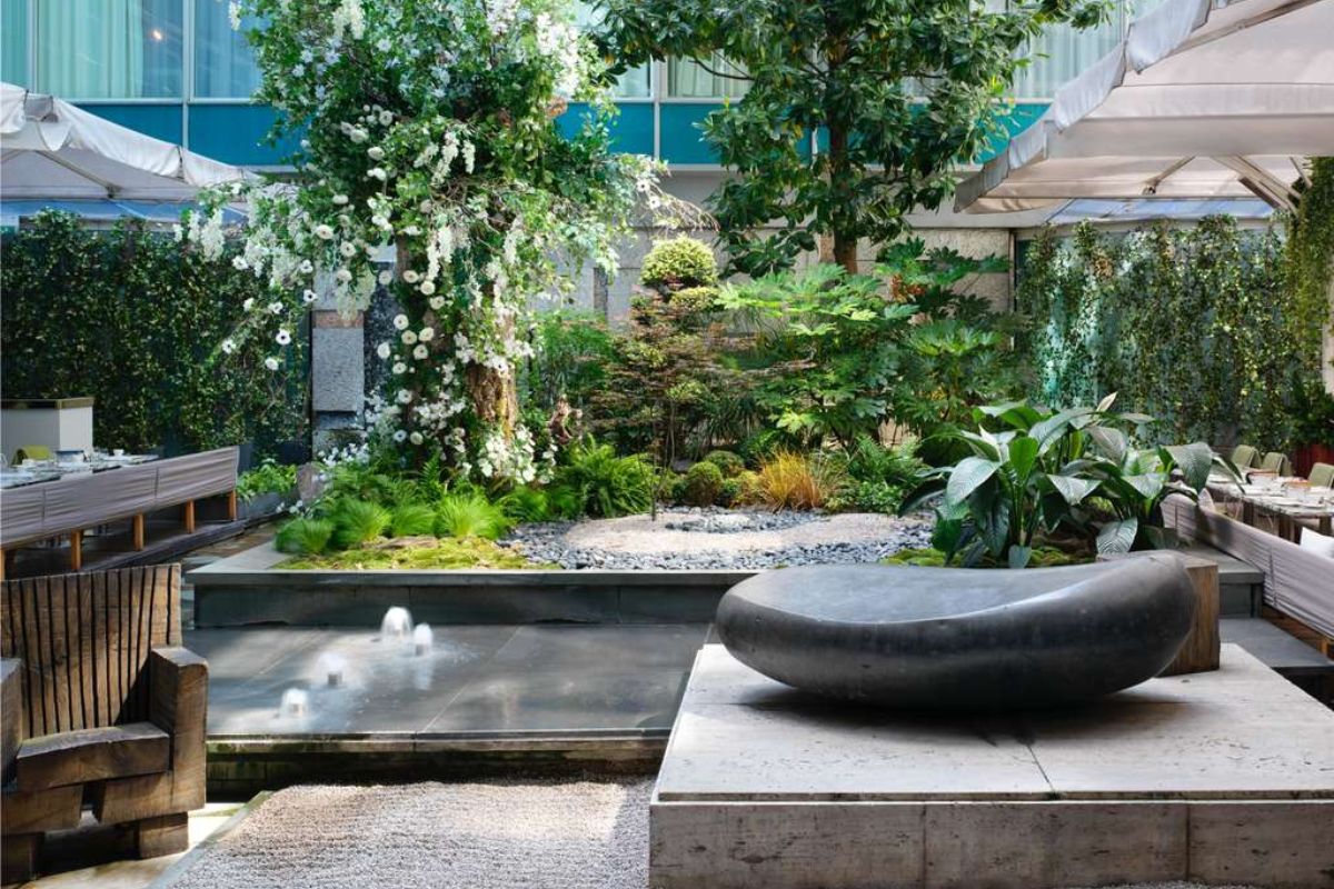 Sanderson, Londra hotel philippe starck