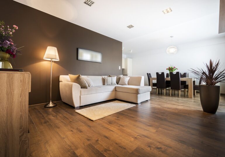 Migliori marche di parquet: guida completa a prezzi, tipologie e manutenzione