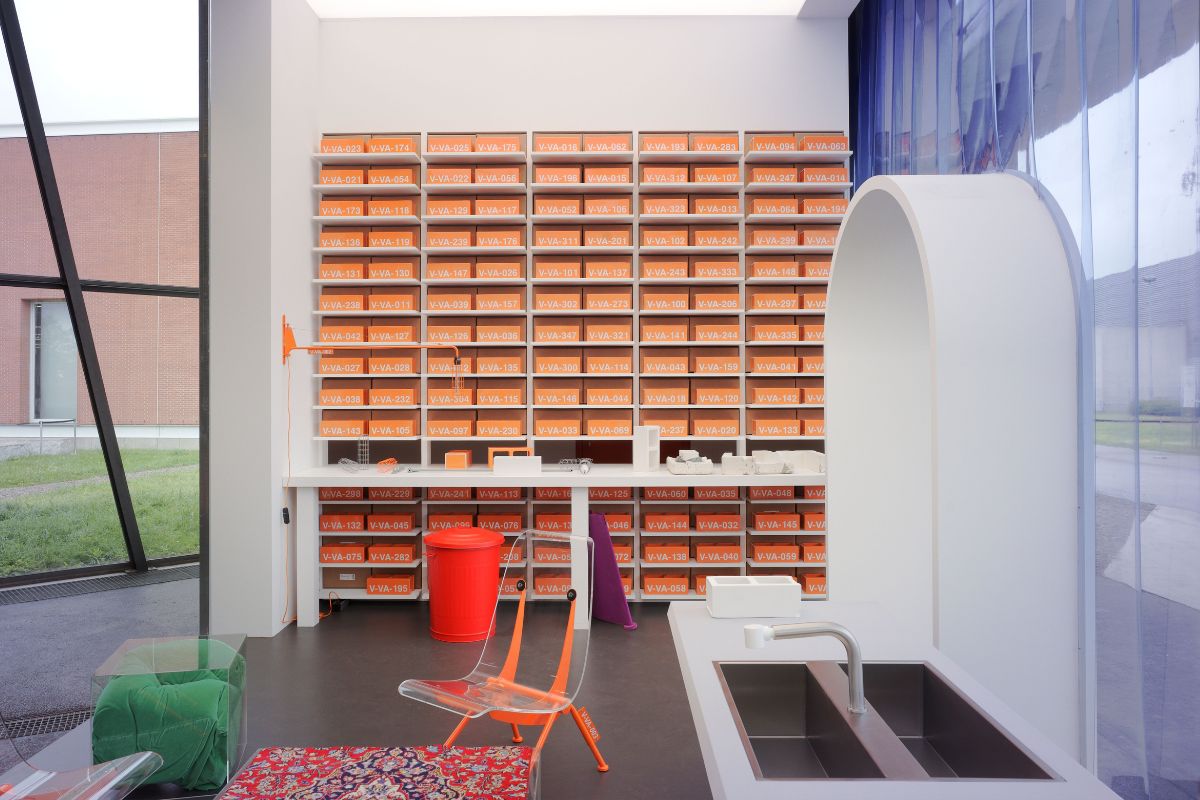 Virgil Abloh Vitra – Twentythirtyfive (2019)