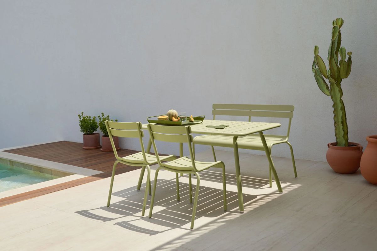 5 icone del design outdoor arredi da giardino e terrazzo che fanno tendenza nel 2026