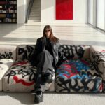 MARYEEFI e il nuovo linguaggio del divano arte, modularità e design contemporaneo