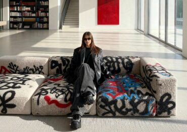 MARYEEFI: Marina Efimova’s artistic modular sofas turning the living space into an auteur scene