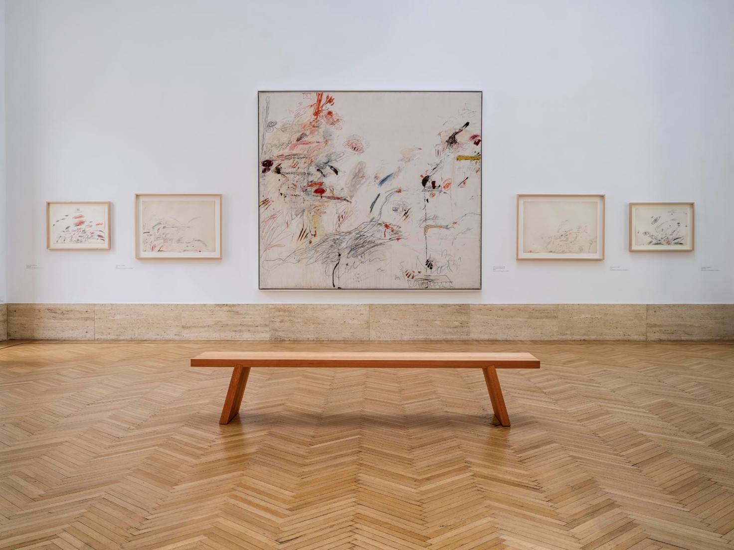 Panca-Groove-di-Porro_Sala-Twombly_foto-Massimo-Listri