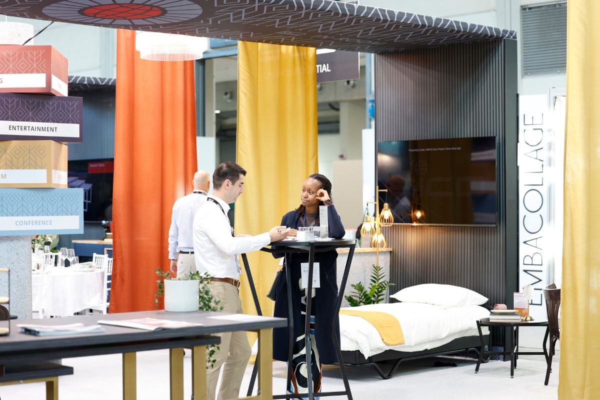 InOut _ The Hospitality Community Arredo Indoor