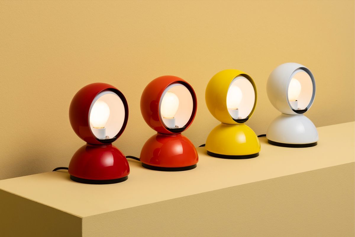 Eclisse lamp by Vico Magistretti