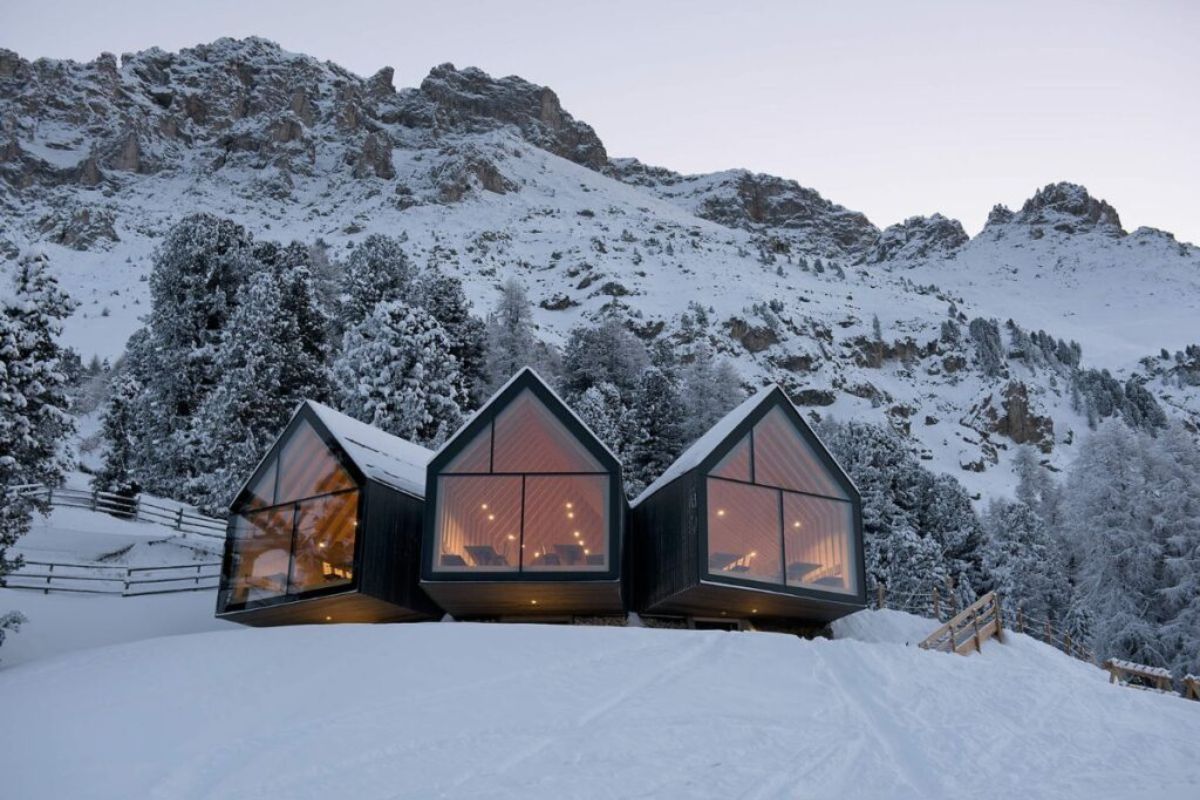 Oberholz Mountain Hut exterior facade