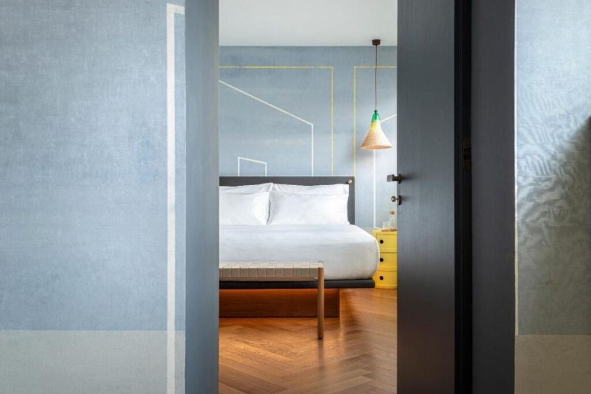Renovate or buy new in 2026 guide