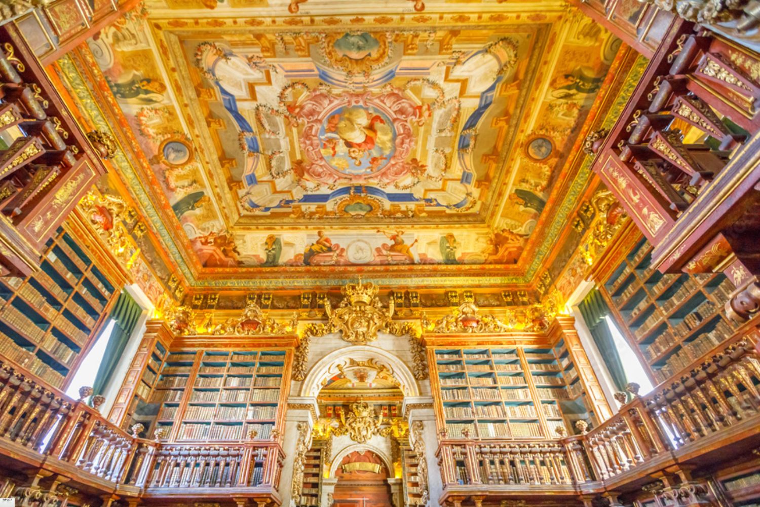 Biblioteca Joanina i musei più belli del mondo