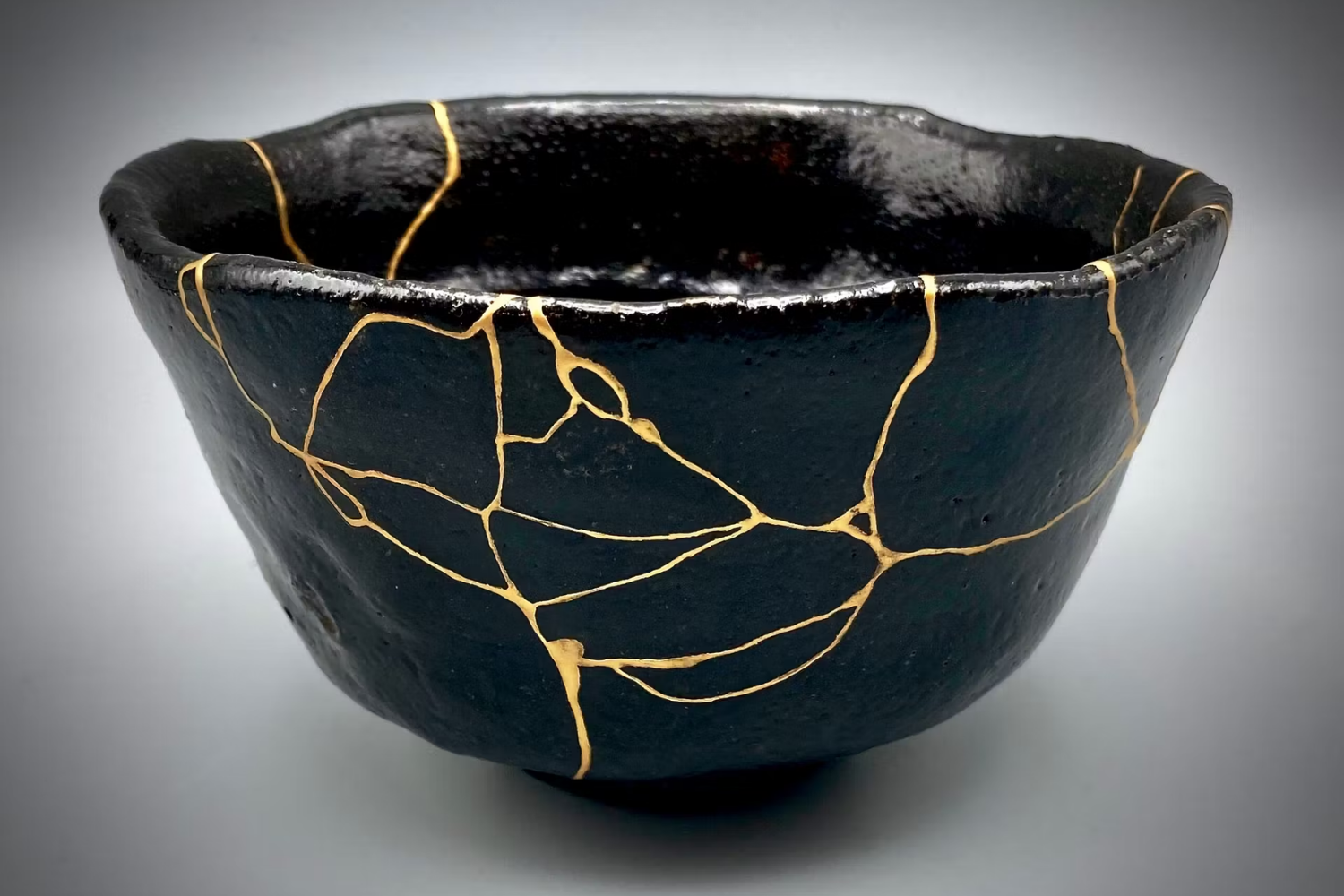 E il kintsugi