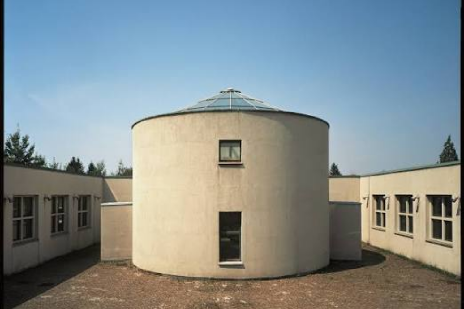 La scuola di Fagnano Olona come piccola città