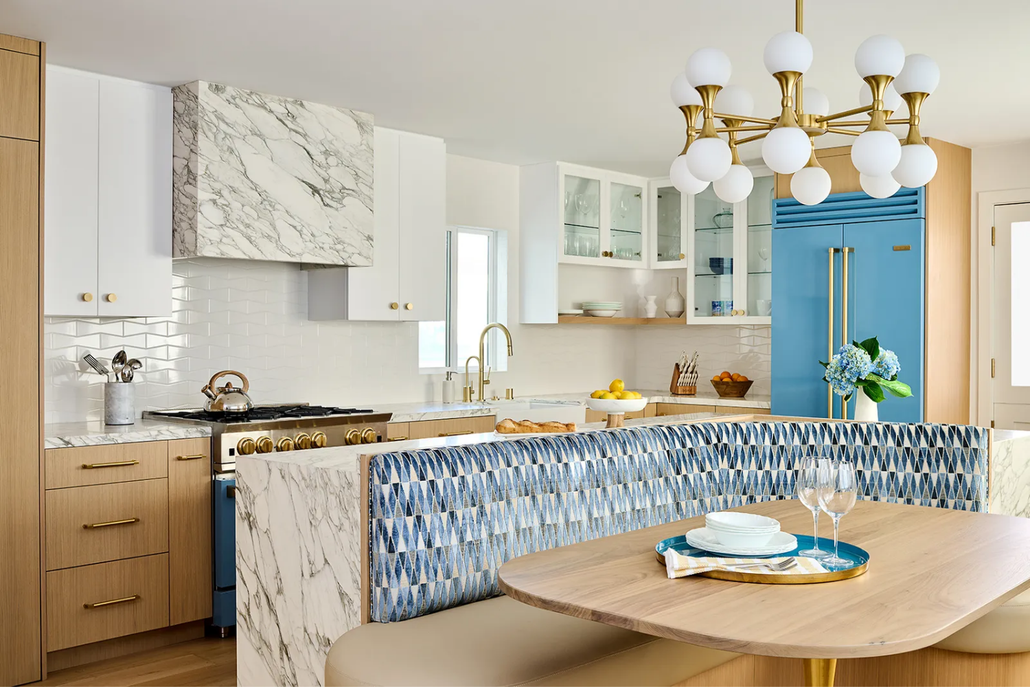 Mid-Century Modern stanza per stanza In cucina