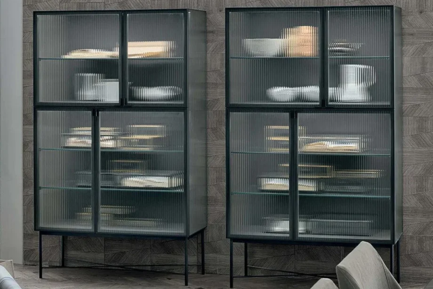Mobili e vetrine mostrare senza mettere tutto in esposizione