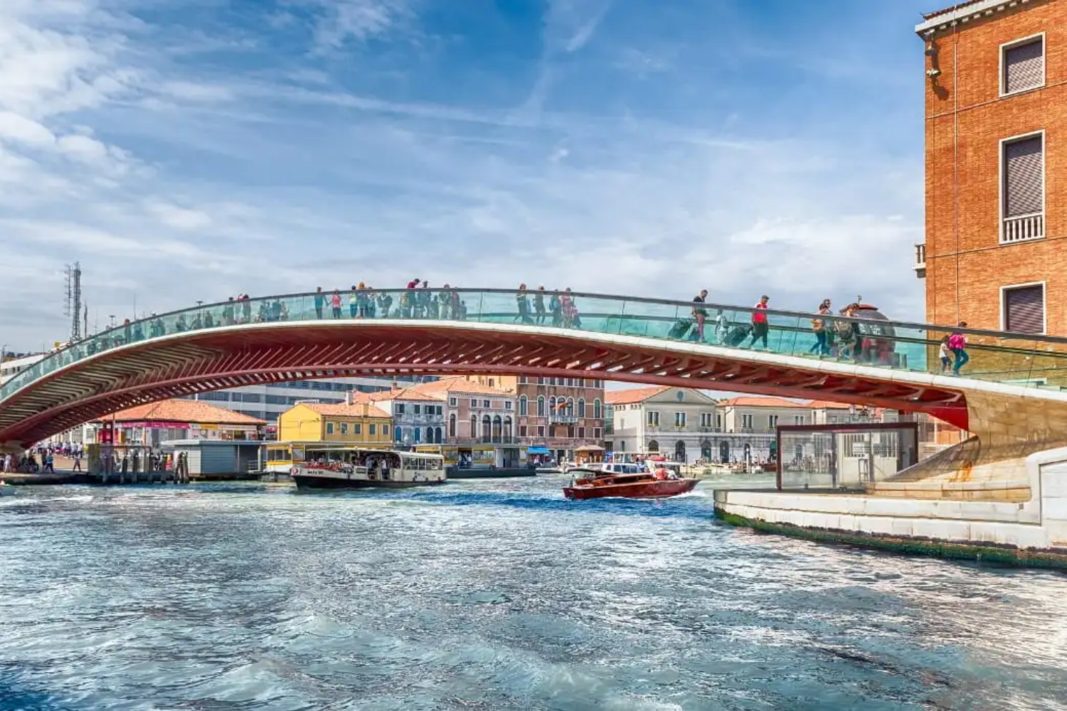 Ponte della Costituzione bridge by Santiago Calatrava over the Grand Canal in Venice