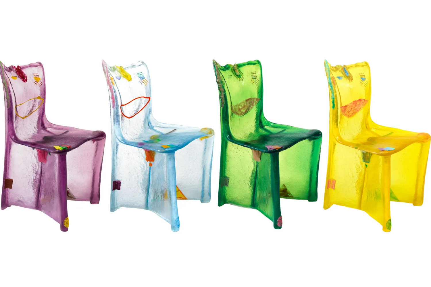 Pratt Chairs nove sedie uguali solo in apparenza