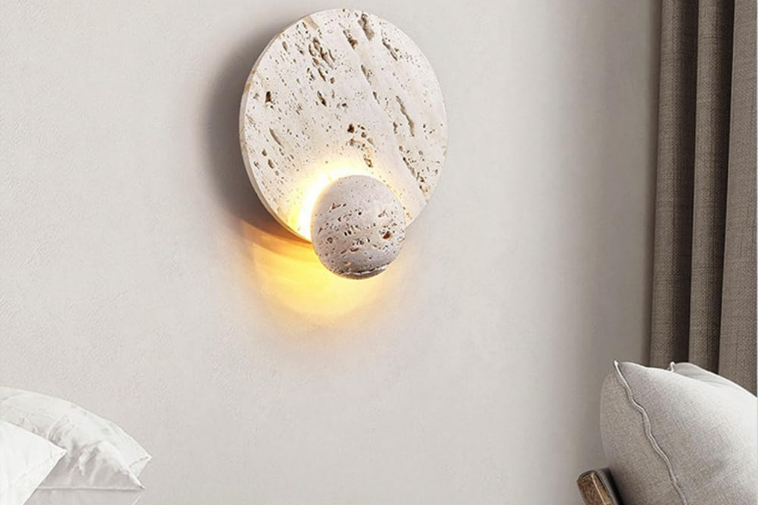Anche una parete può ospitare una presenza scultorea