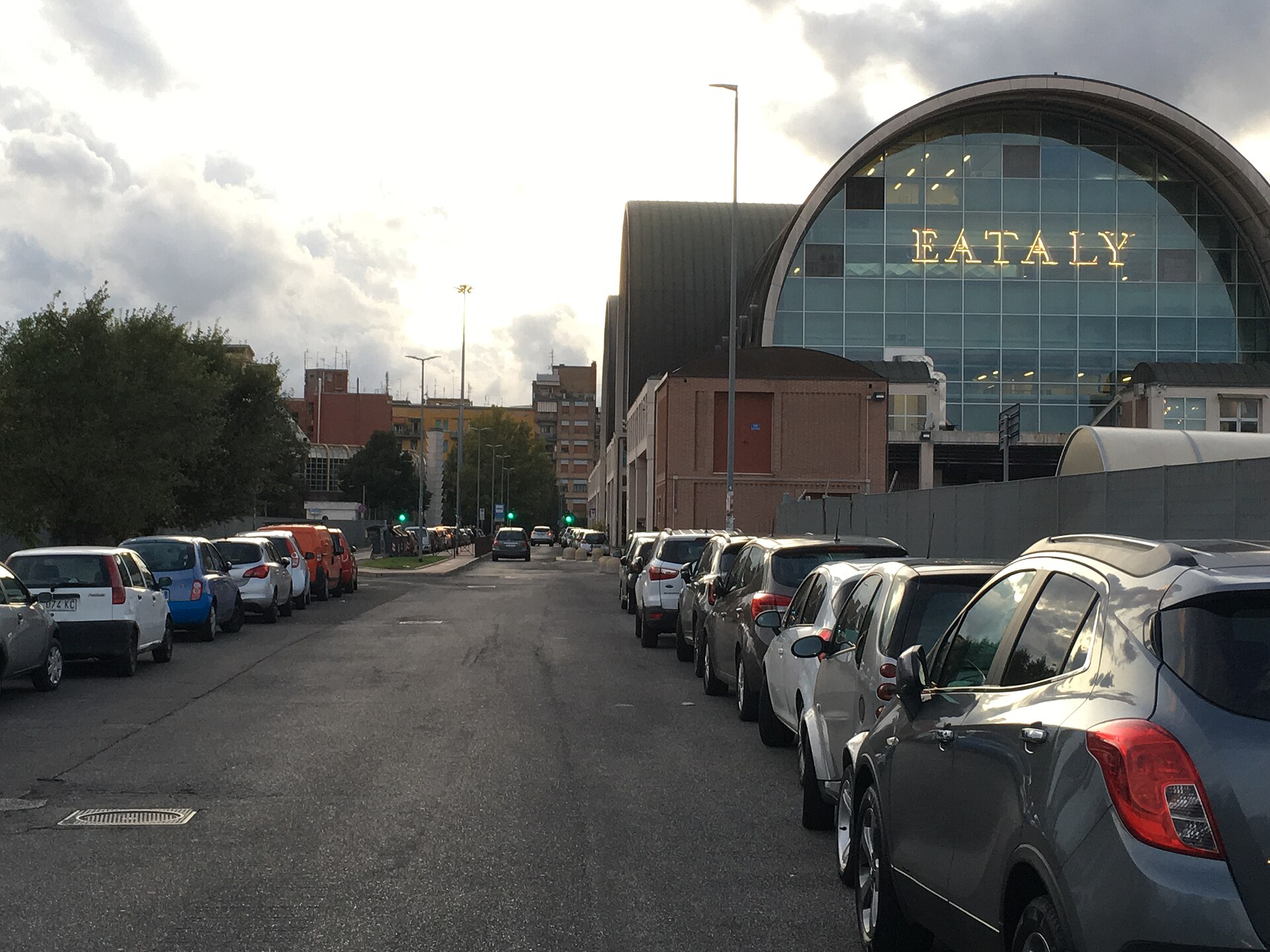 Esterno di Eataly Roma Ostiense nell’ex Air Terminal