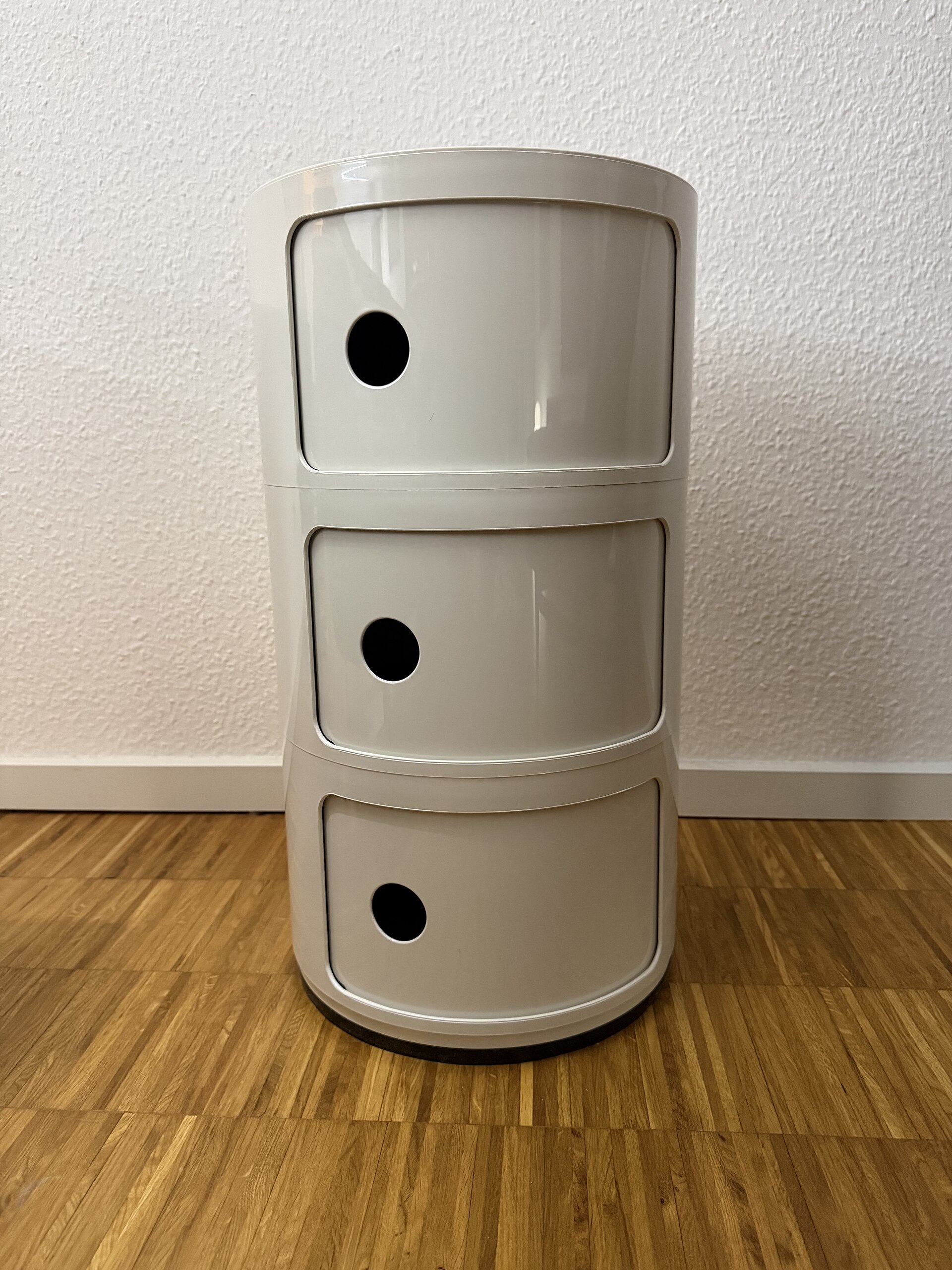 Mobile contenitore Componibili Kartell bianco a tre moduli