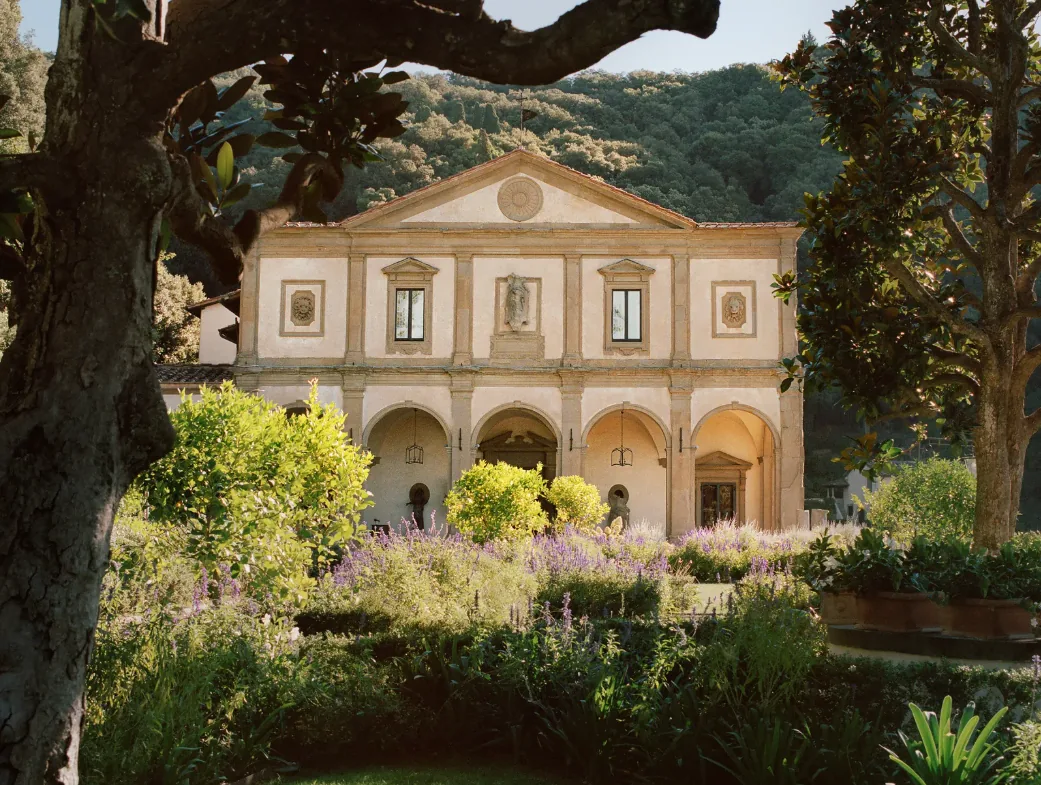 Villa San Michele a Fiesole vista dal giardino dopo il restauro