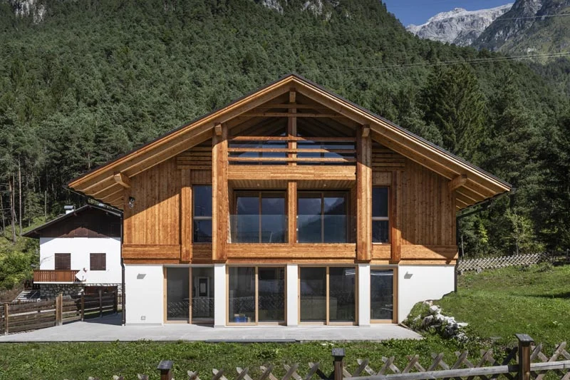 Timber house in the mountains at Auronzo di Cadore