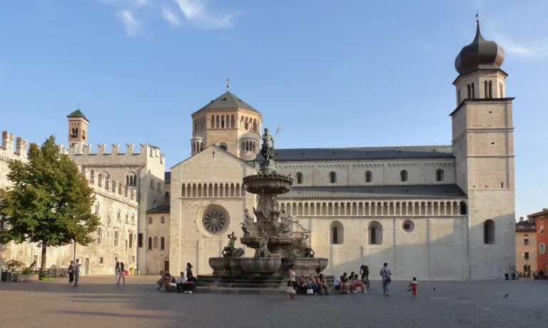 Il Duomo di Trento in piazza Duomo