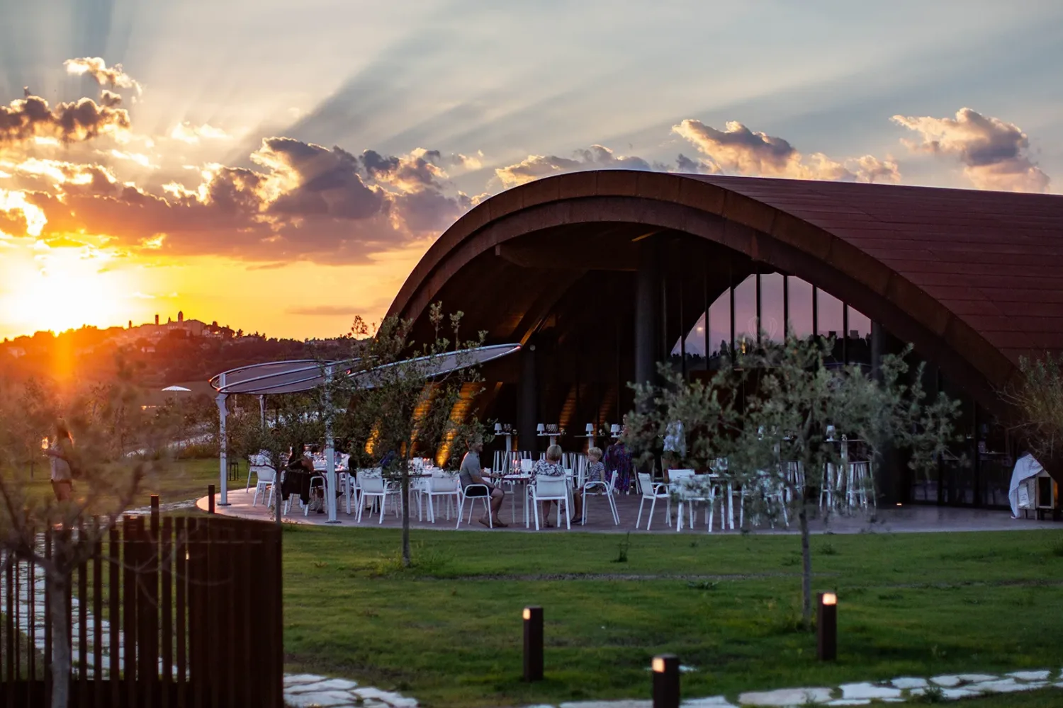 La cantina di Filodivino a San Marcello al tramonto, progetto dell architetta Cristiana Dell Acqua