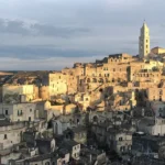 I Sassi di Matera con la Cattedrale nella luce del tramonto