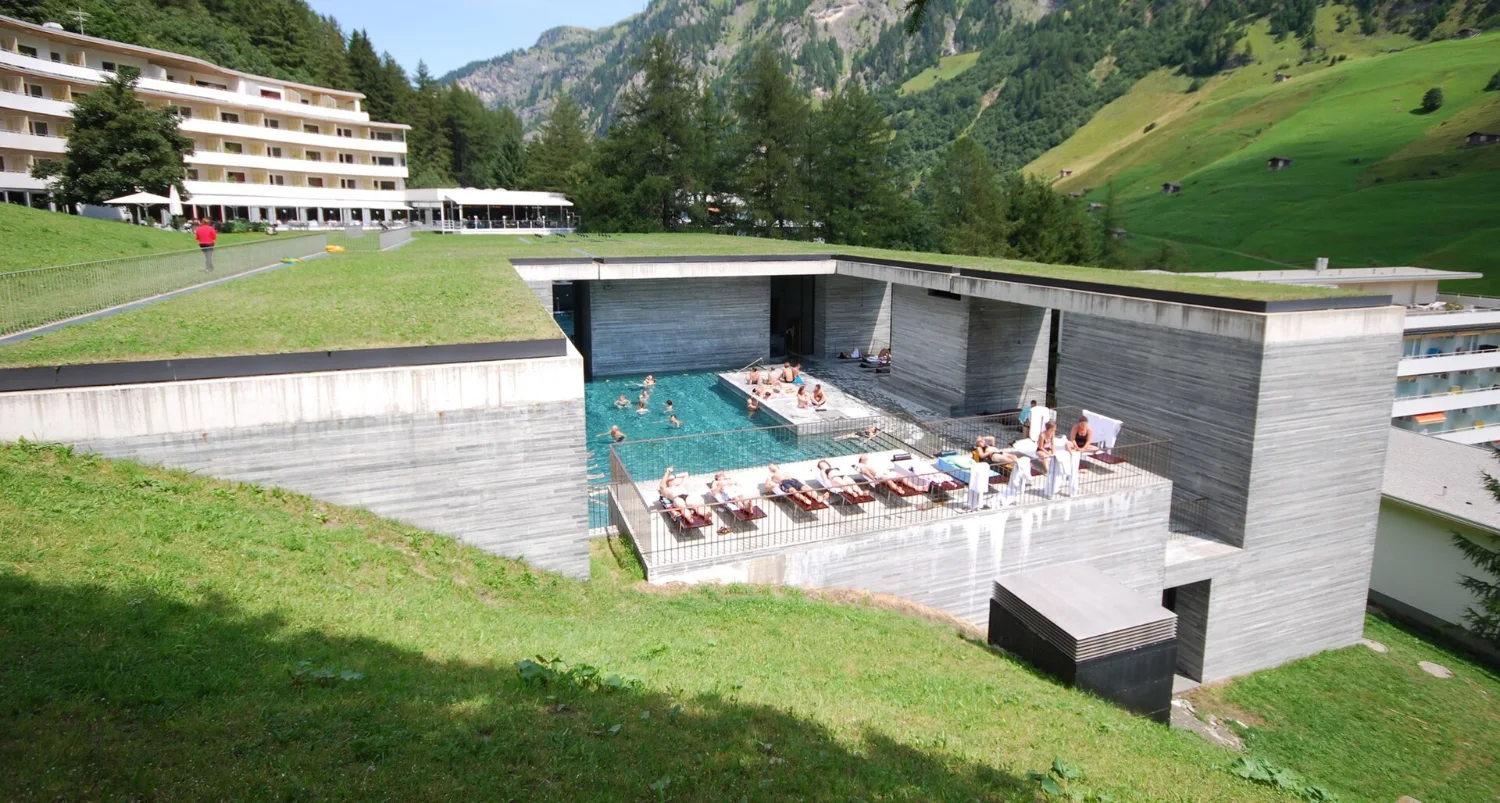 The outdoor pool of Peter Zumthor's Vals thermal baths among quartzite slabs